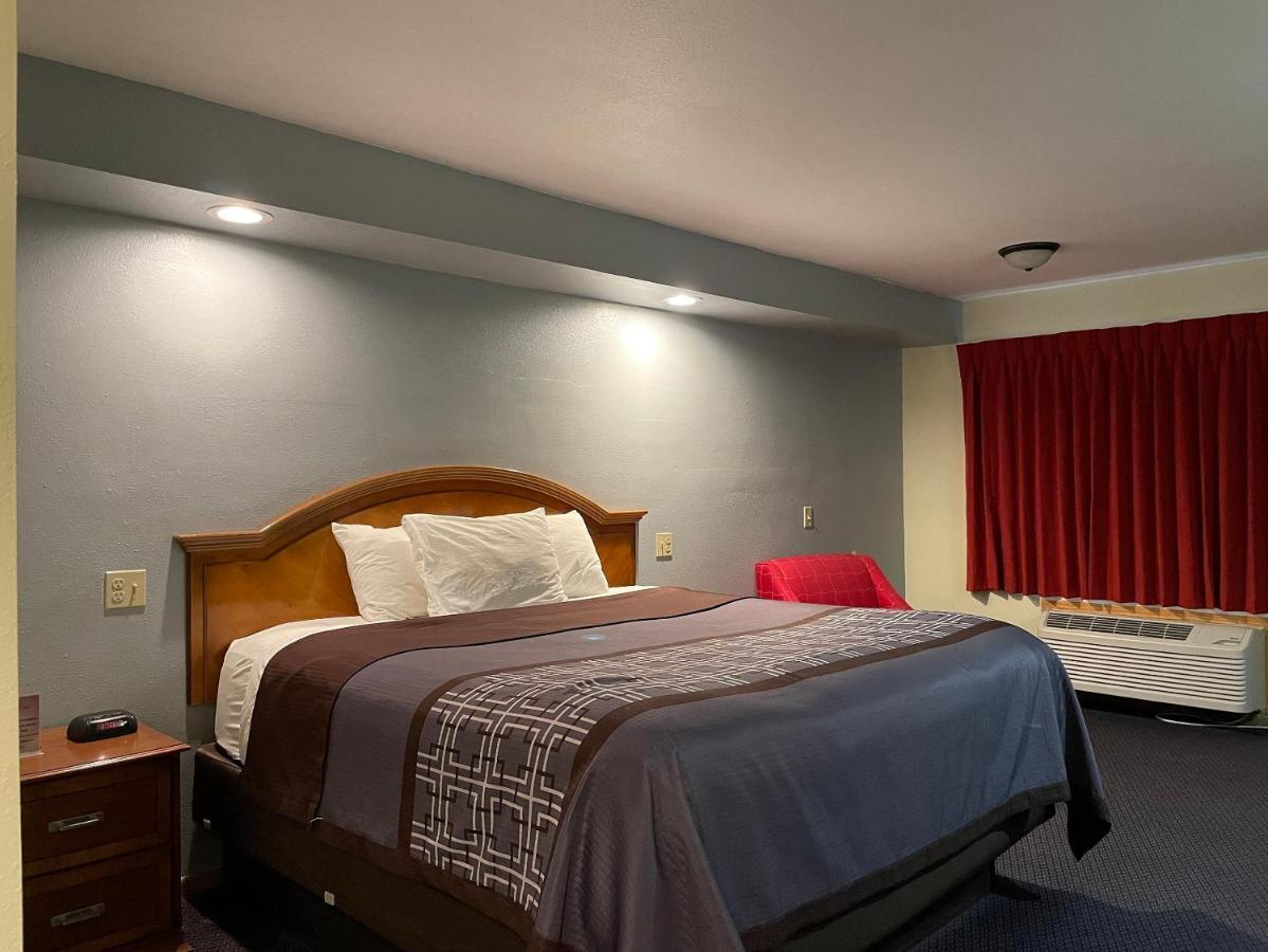 Campus Inn بارابو المظهر الخارجي الصورة